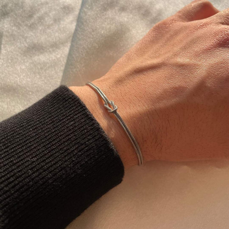 Minimalist Knot Bracelet – Elva-Gold-State of Style