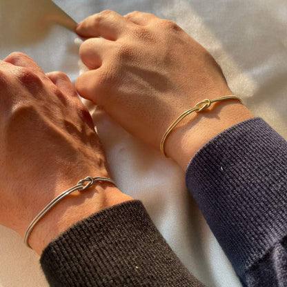 Minimalist Knot Bracelet – Elva-Gold-State of Style