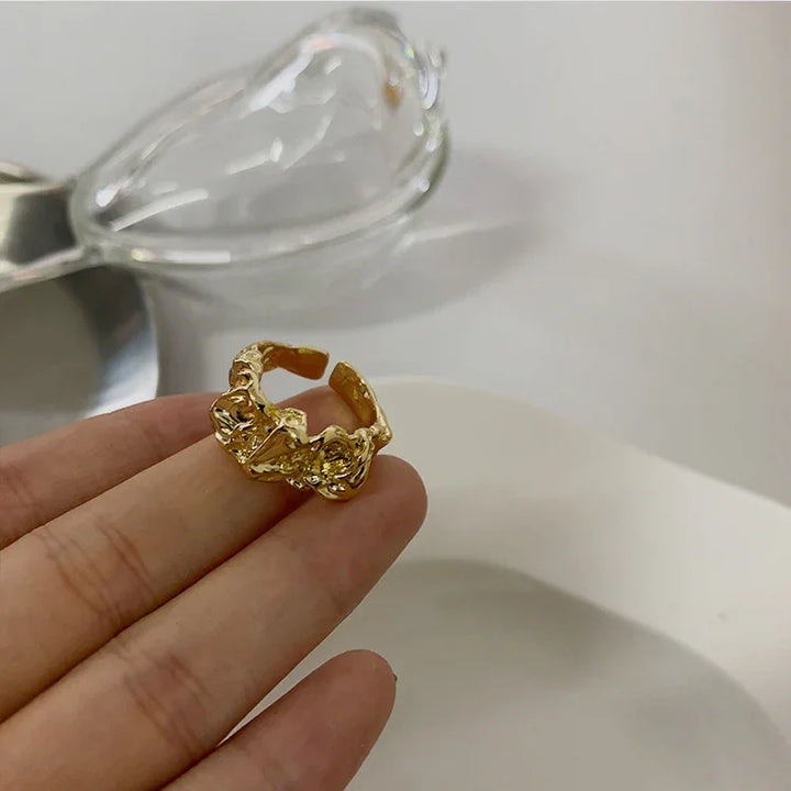 Minimalist Ring with Plissé Lava Design - Arden-Gold-State of Style