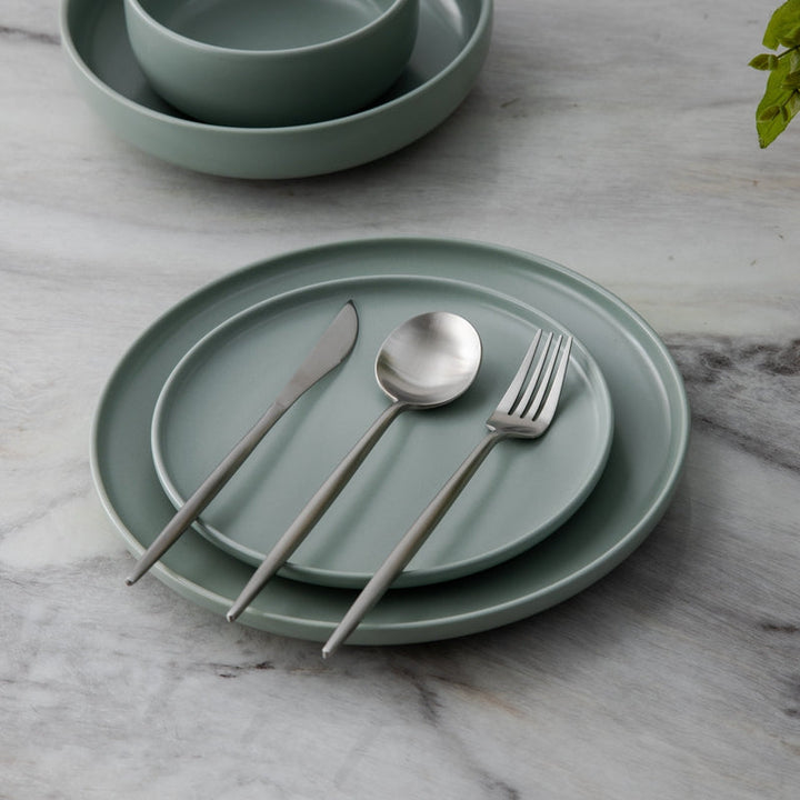 Minimalistic Cutlery for Modern Tables - PureSet-Matte Gold-Set for 4 people (20 pieces)-State of Style