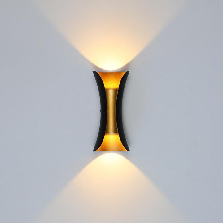 Modern LED Outdoor Wall Lamp - LumiEdge-Black and Gold-Small 6W-Warm white-State of Style