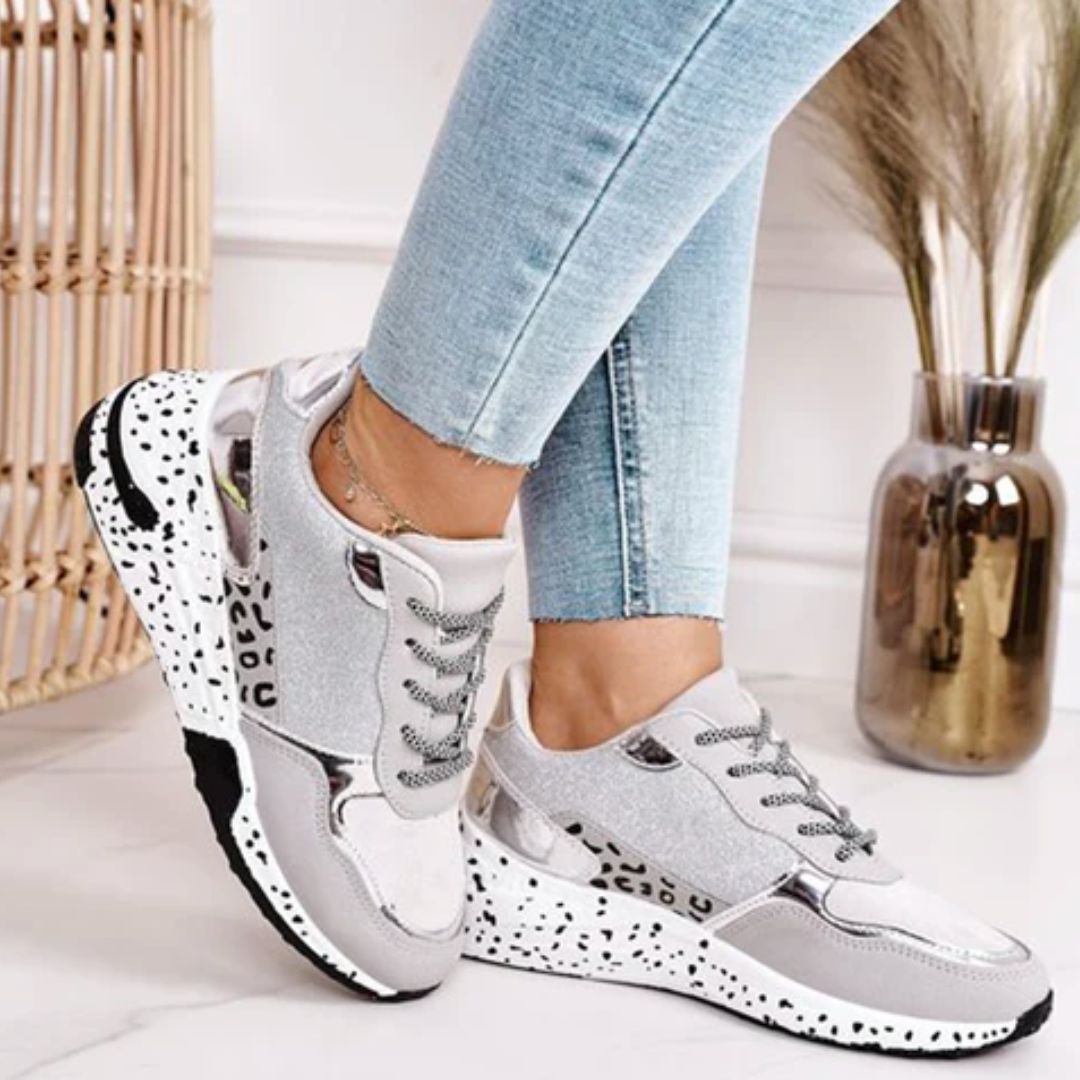 Modern Sneakers with Ergonomic Footbed - Luna-Gold-4.5-State of Style