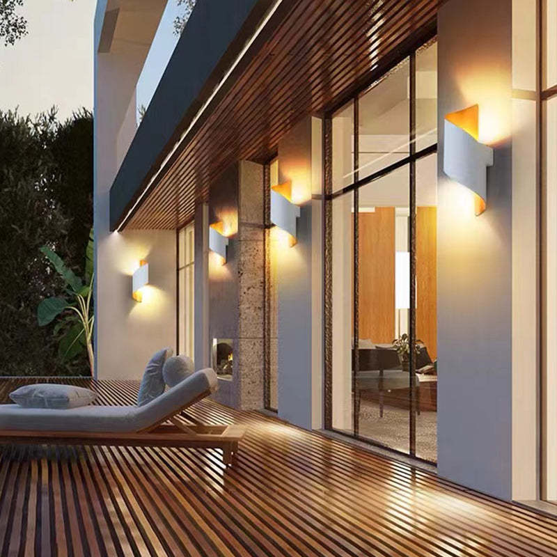 Modern Spiral LED Wall Light - TwistLight-Small-White-State of Style