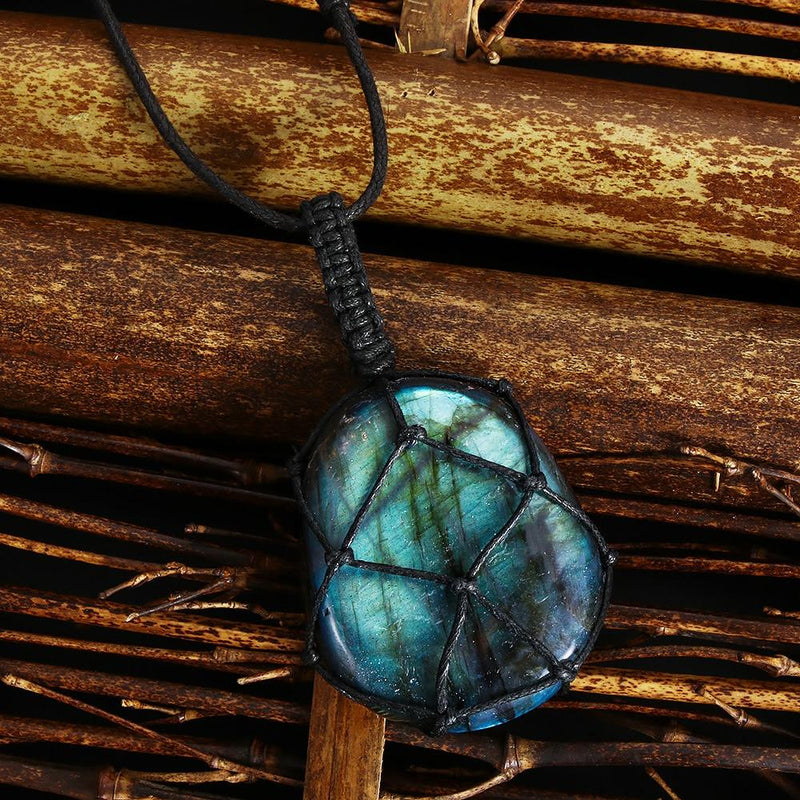 Mystical Labradorite Dragonheart Necklace - Aris-State of Style