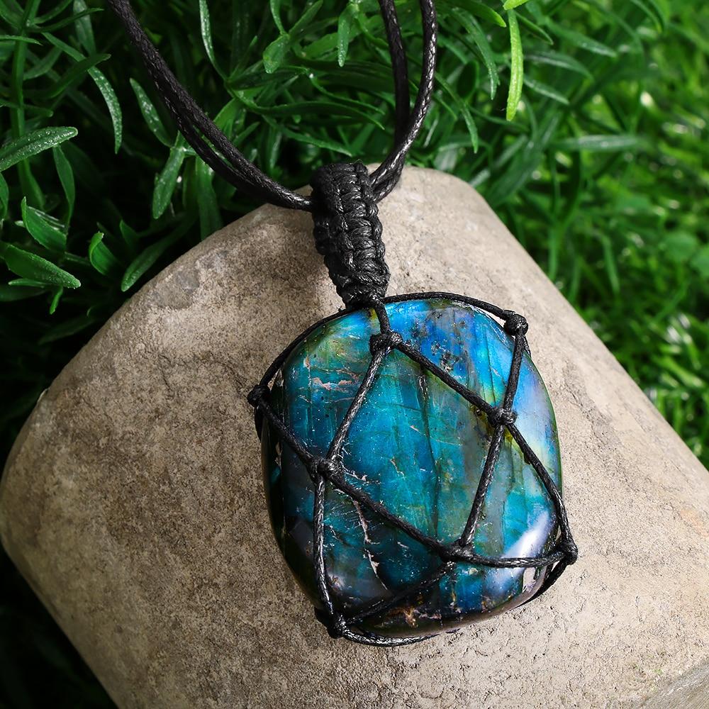 Mystical Labradorite Dragonheart Necklace - Aris-State of Style
