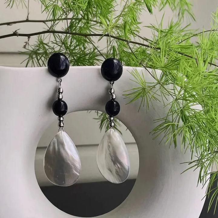 Naia Vintage Shell Earrings-State of Style