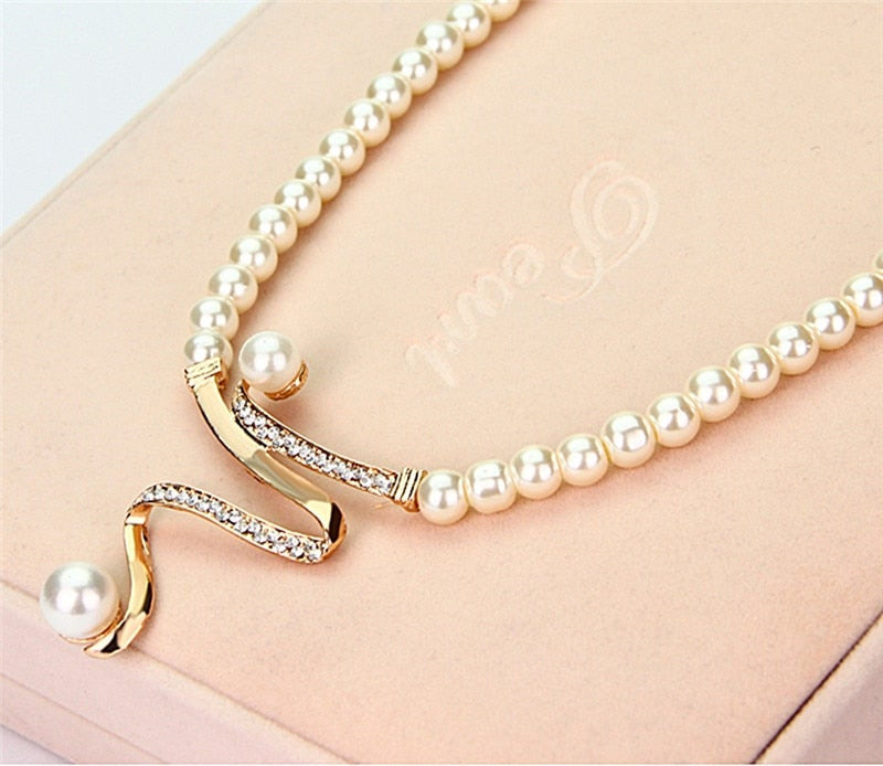 Natural Pearl Jewelry Set - Serena-State of Style