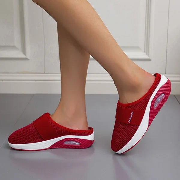 Orthopedische Ademende Zwarte Pantoffels - Lisa-Rood-35-State of Style