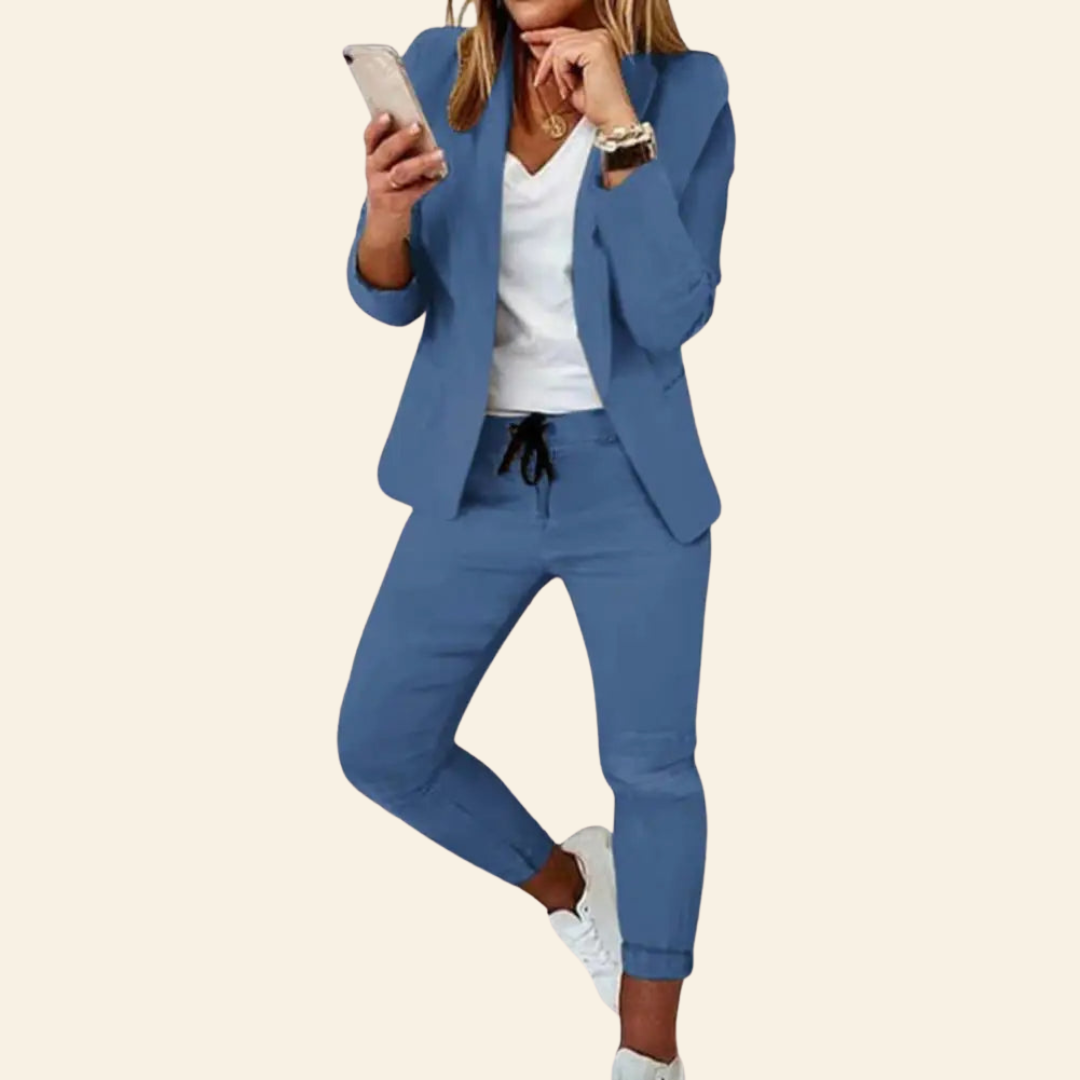 Pack with Style and Confidence - Aurora-Blue-S-State of Style