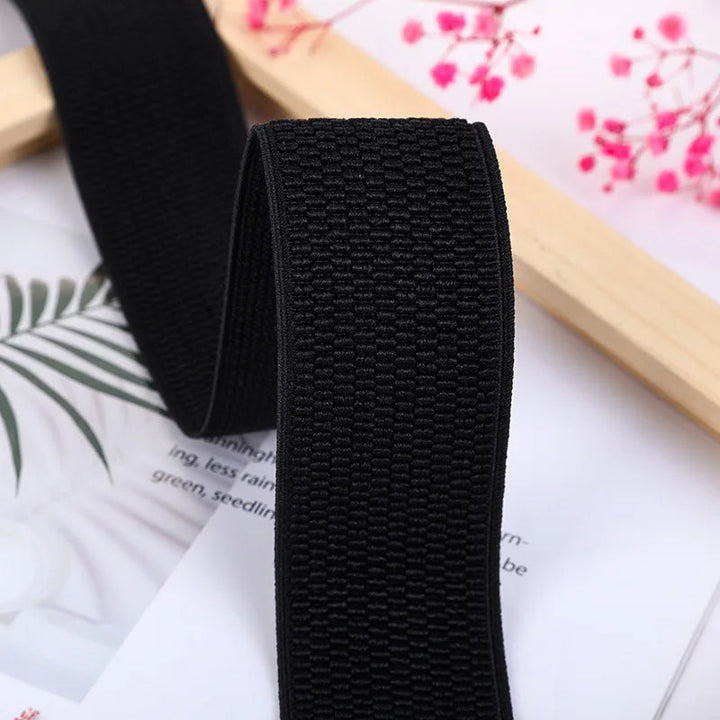 Pia Traditional Belt – Wide Elastic Belt with Elegant Rose Buckle-Black/brown buckle-State of Style