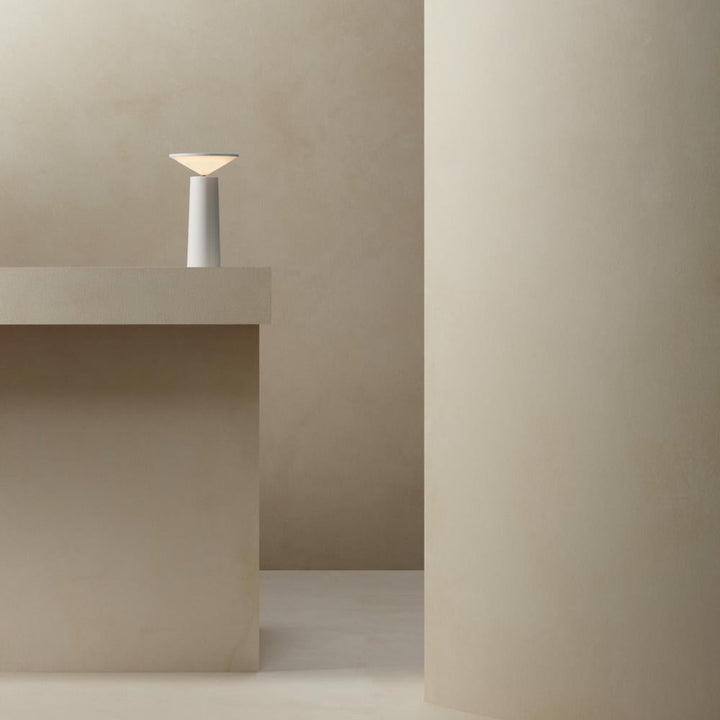 Portable Dimmable Table Lamp - LumoFlex-Black-State of Style