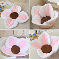 Soft baby bath with little flowers for the sink or when travelling – Cuddle Flower