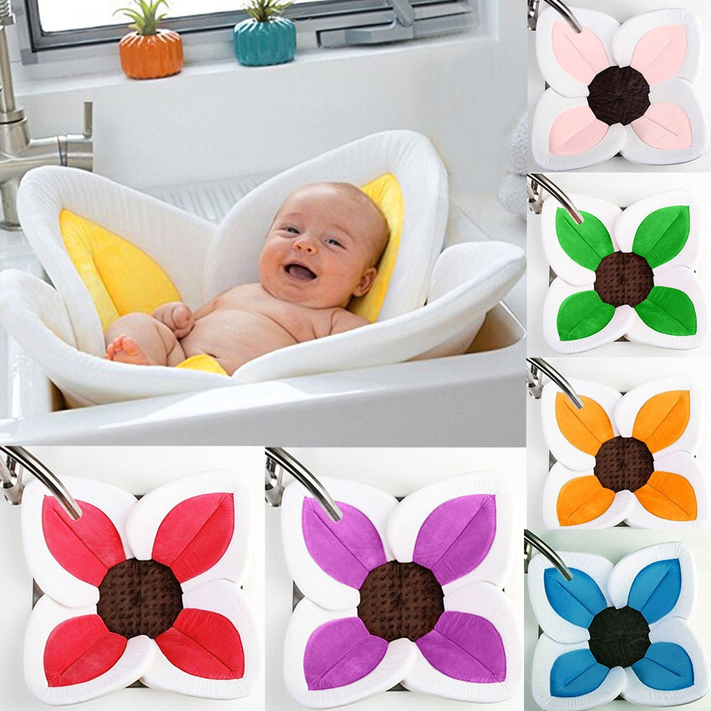 Soft baby bath with little flowers for the sink or when travelling – Cuddle Flower