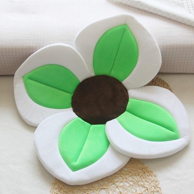 Soft baby bath with little flowers for the sink or when travelling – Cuddle Flower