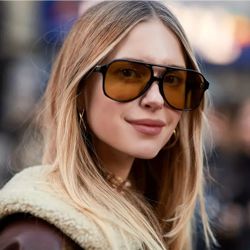 Retro Large Frame Sunglasses – Vintage Oversized Shades-Black Champagne-State of Style