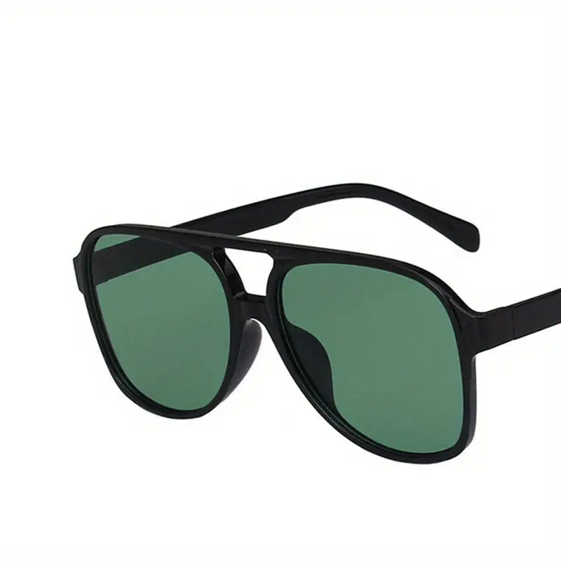 Retro Large Frame Sunglasses – Vintage Oversized Shades-Black Green-State of Style