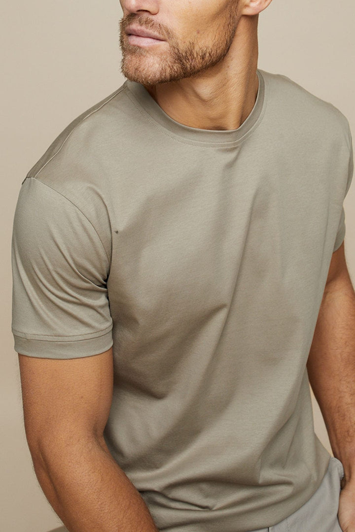Shiny & Soft Men's T-Shirt made from Mercerised Cotton – Leon-S-State of Style