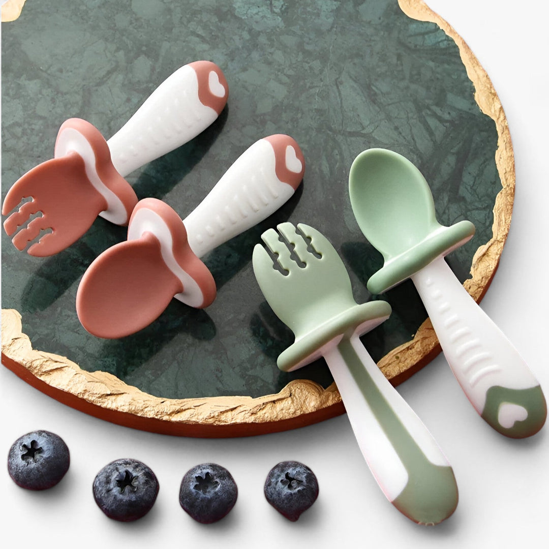 Silicone Cutlery Set for Little Ones - MiniMeal-Green-State of Style
