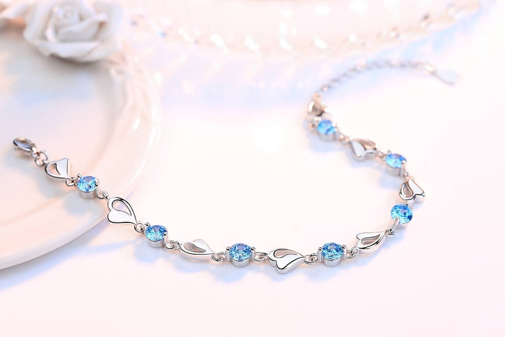 Silver Heart-Shaped Bracelet - Eloria-Pink-State of Style