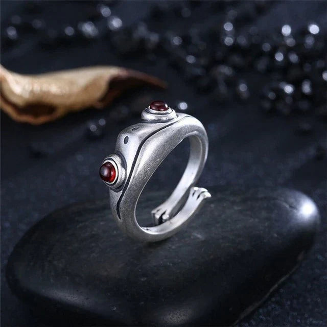 Silver Ring with Unique Design – Pixie-State of Style