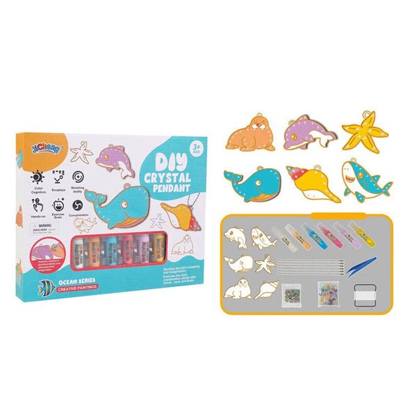 Creative craft kit for children – make your own sparkly hanging decorations