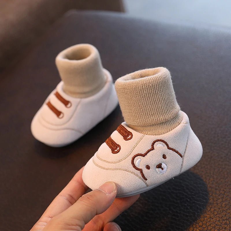 Warm winter baby booties with plush lining – Winter magic SnuggleBoots (Buy one, get one free)