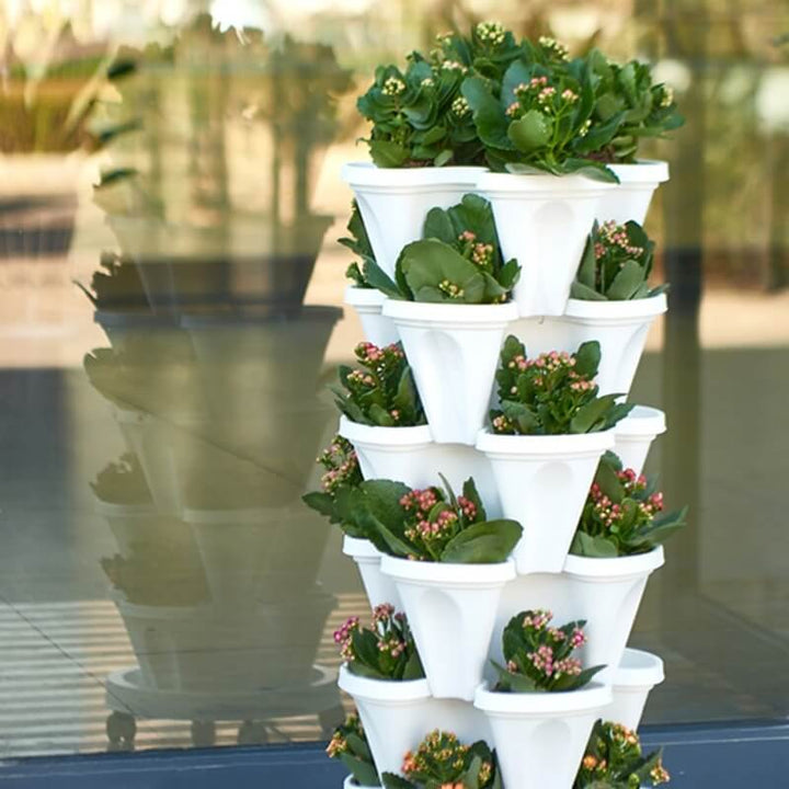 Space-saving Stackable Plant Pots - StrawberryStack-White-State of Style