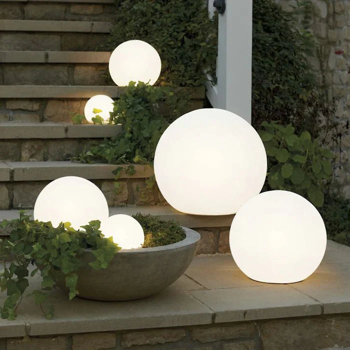 files/spherical-garden-lighting-glowsphere-12cm-state_of_style.webp