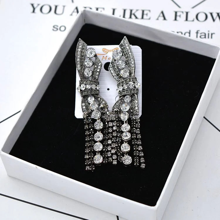 Stunning Drop Earrings with Butterfly Bow - Annelise-State of Style