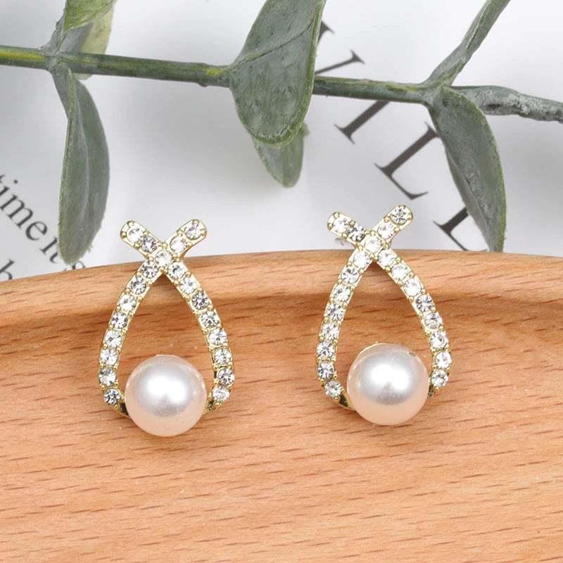 Stylish Glitter Pearl Earrings – Marie-State of Style