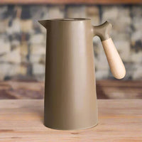 Stylish Thermos Flask with Long Heat and Cold Retention - NordicTherm-Brown-State of Style