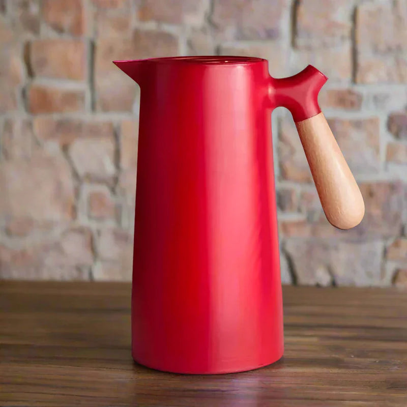 Stylish Thermos Flask with Long Heat and Cold Retention - NordicTherm-Red-State of Style
