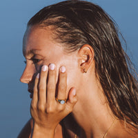 Subtle Mini Hoops - Lumi-Gold-State of Style