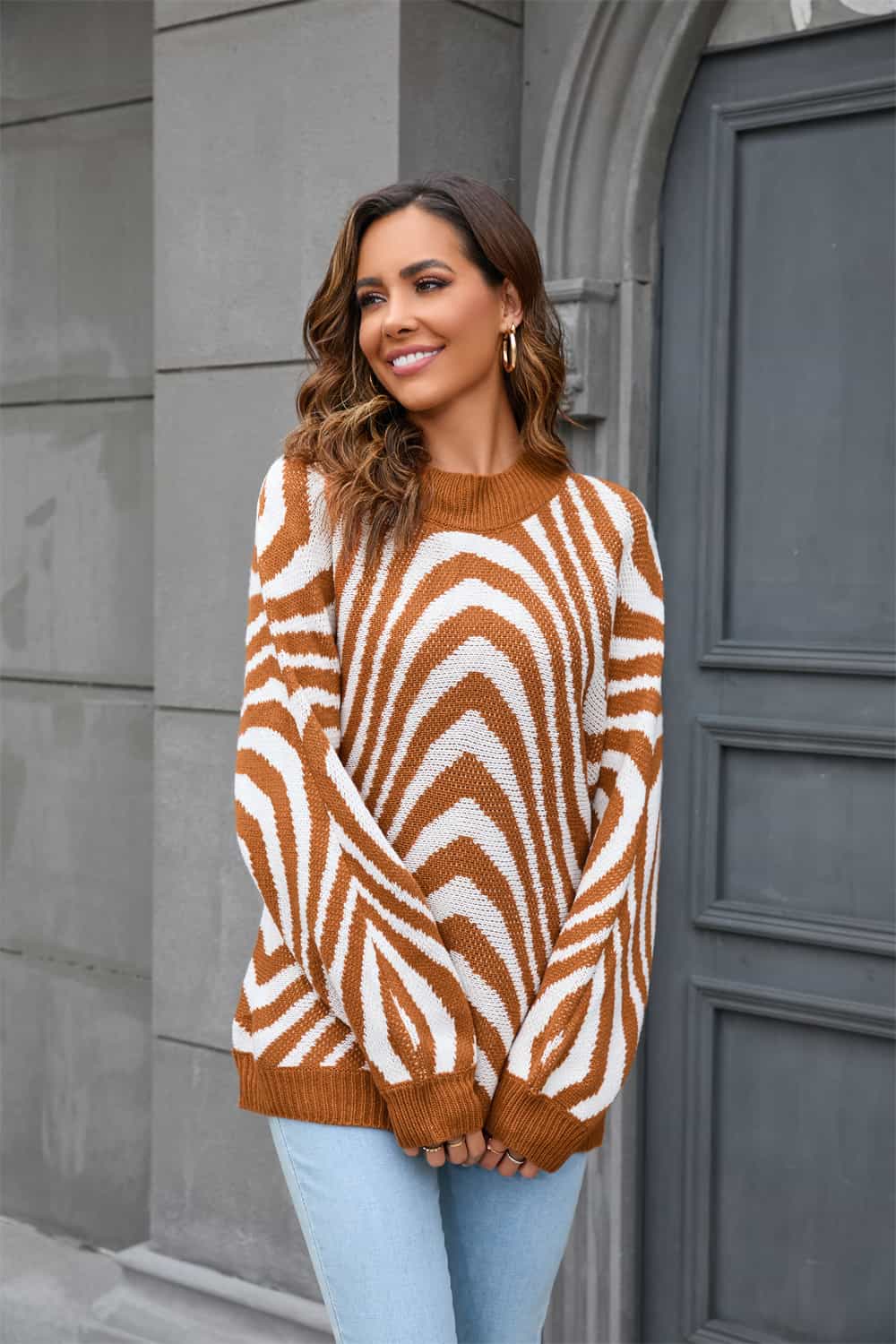 Sweater with Round Neck and Print - Azure-Light grey-S-State of Style