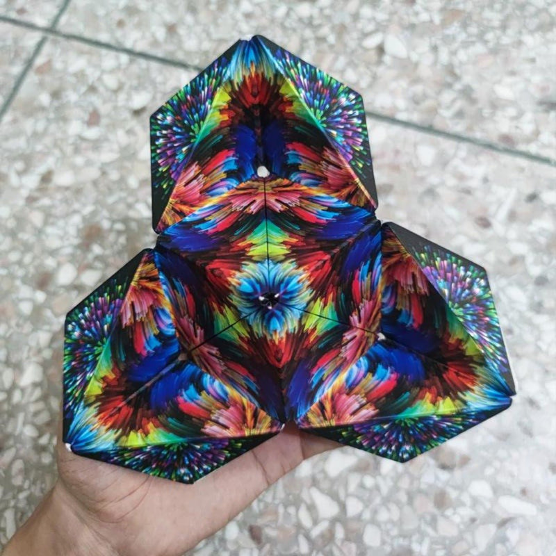 The Magnetic Creation Cube - ShapeShift-Version 1-State of Style
