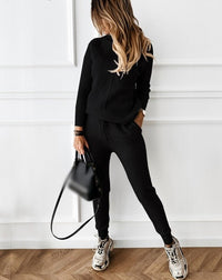 Trendy and Warm Tracksuit - Elara-Black-S-State of Style
