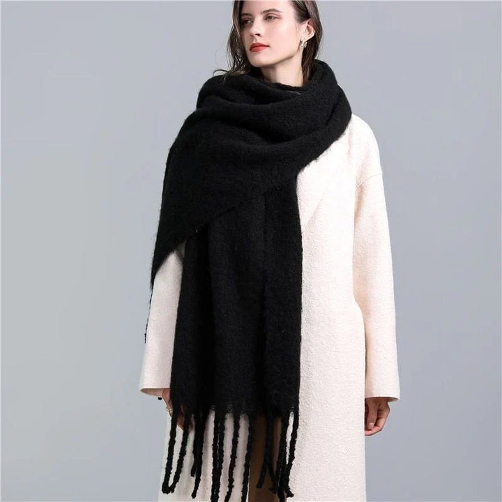Trendy Checked Women's Scarf - Elira-Black-State of Style