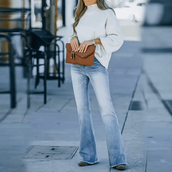 Trendy Flared Jeans - Serena-XS-State of Style