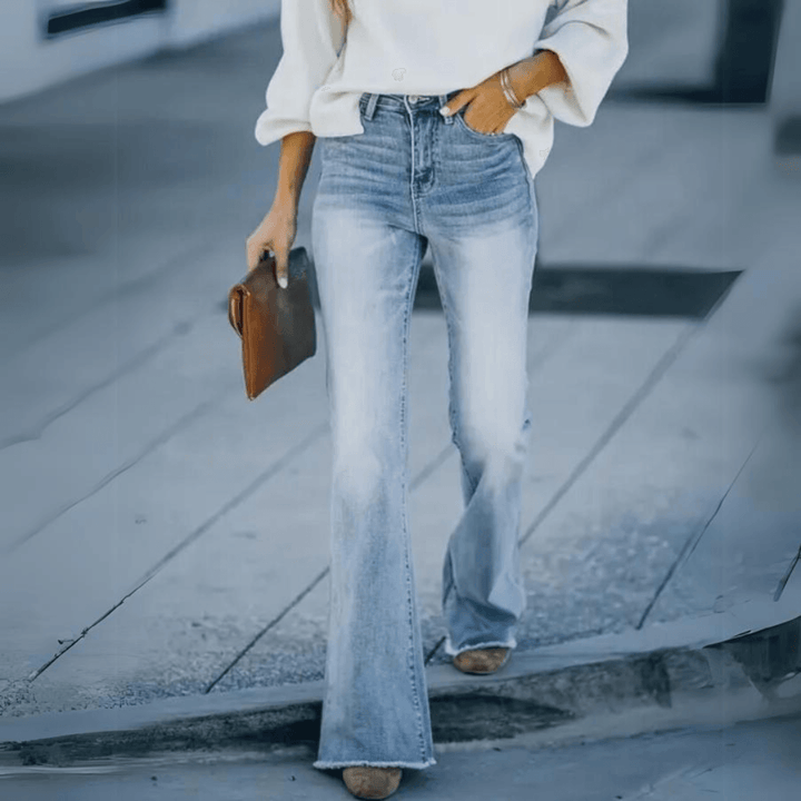 Trendy Flared Jeans - Serena-XS-State of Style