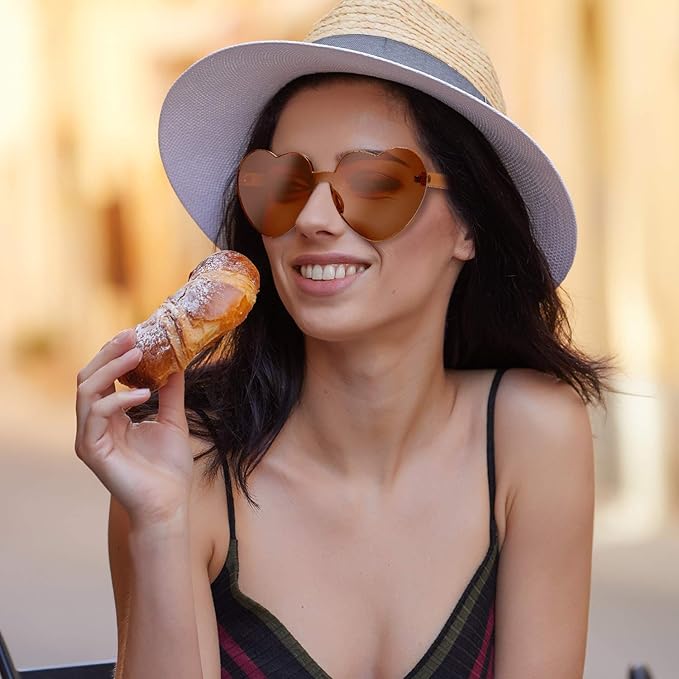 Trendy heart-shaped sunglasses without a frame in a transparent look - HeartBlitz-Yellow-State of Style