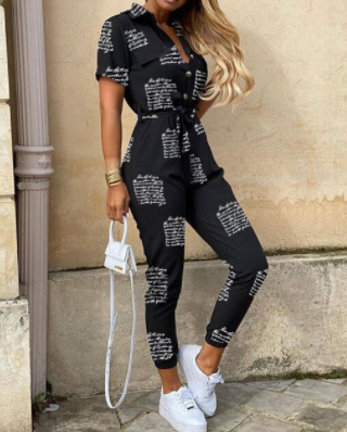 Trendy retro jumpsuit with button placket – Velia-Letterprint-S-State of Style