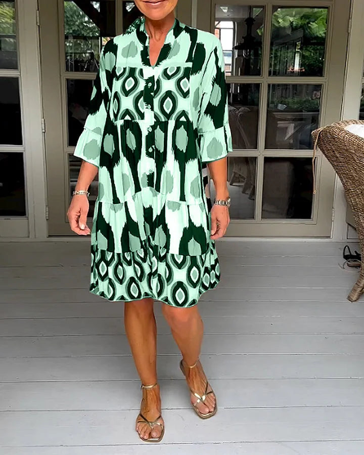 Trendy short-sleeved dress with abstract print & loose fit – Liora-Green-S-State of Style
