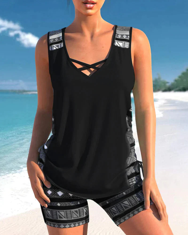 Trendy swimwear with V-neck and geometric pattern – Tankini set Madonna-Black-S-State of Style