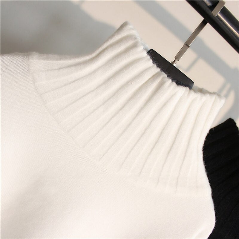 Turtleneck Sweater for Women – Cozy & Timeless Knitwear-Black-State of Style