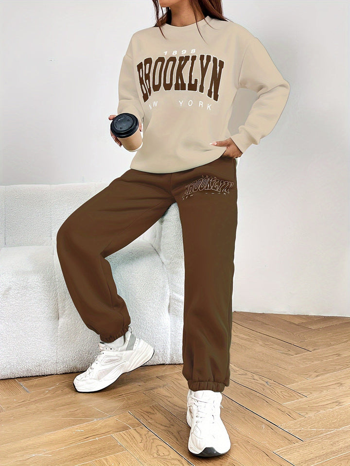 Two-piece Jogging Suit with Trendy Letter Print - Isabelle-Green-S-State of Style