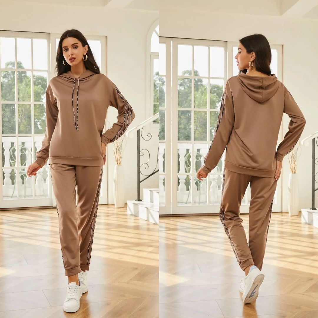 Two-Piece Ladies' Sports Set – Yara-Black-S-State of Style