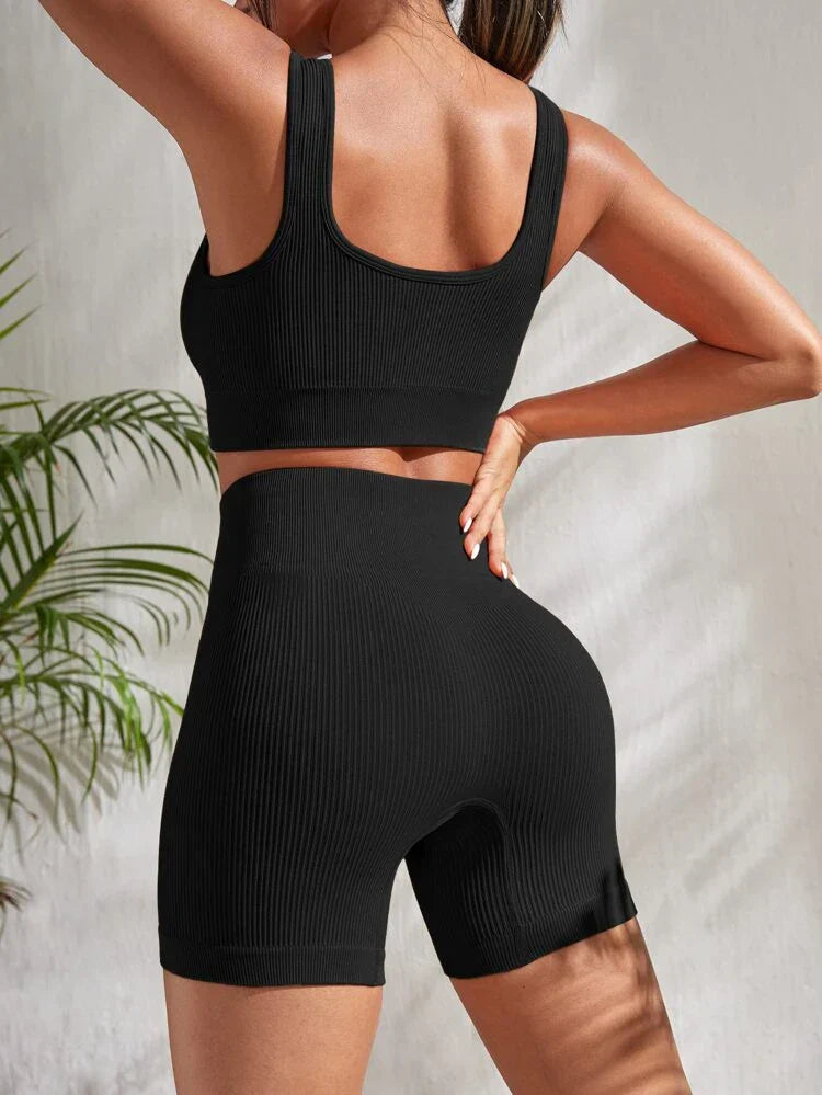 Two-piece women's fitness set with shorts & sports top – Sienna-Black-S-State of Style