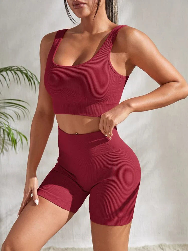 Two-piece women's fitness set with shorts & sports top – Sienna-Black-S-State of Style