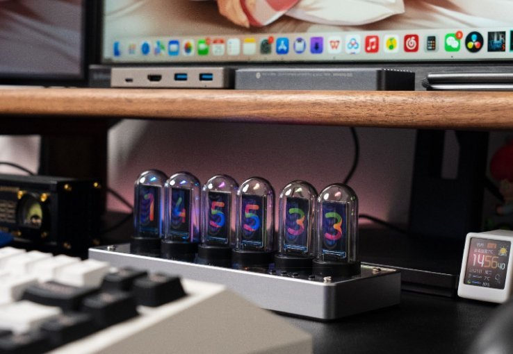 Vertical LED Nixie Table Clock – Chronix-White-State of Style