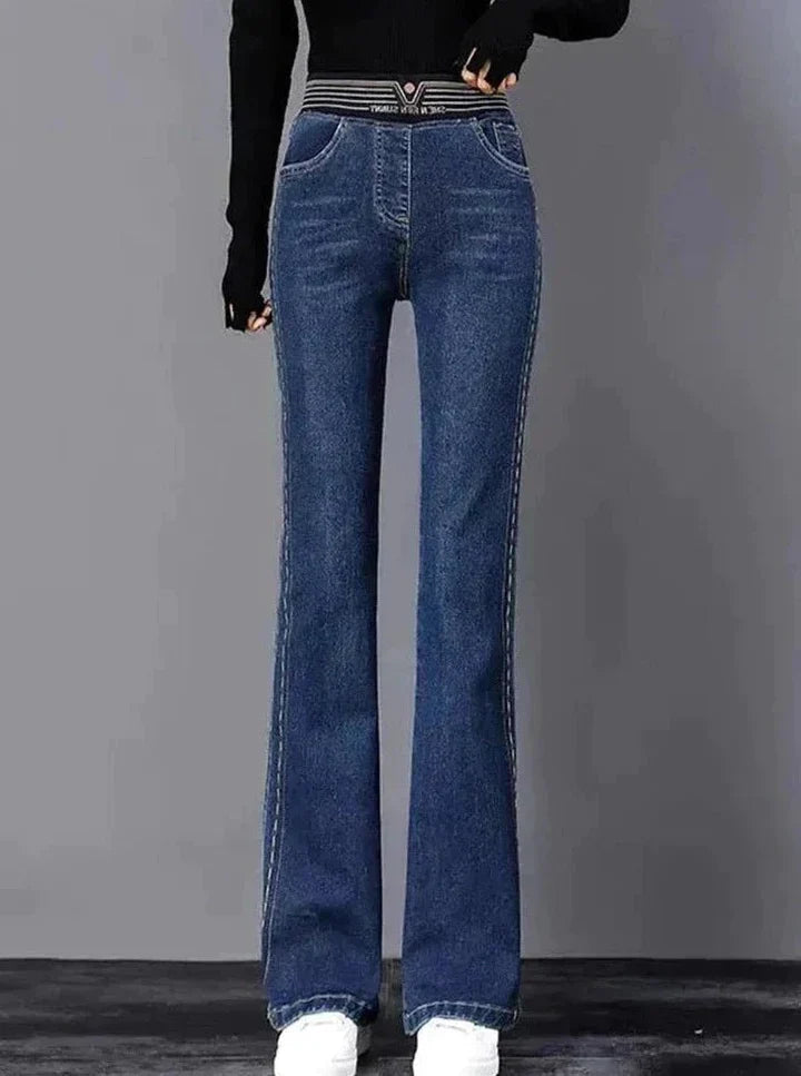 Trendy Flared Women's Jeans – Alessa